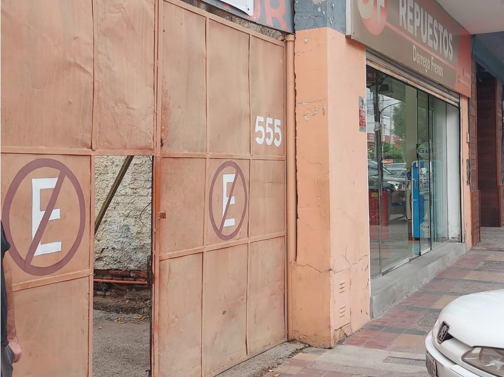 Local sobre Adolfo Calle, Dorrego - 1