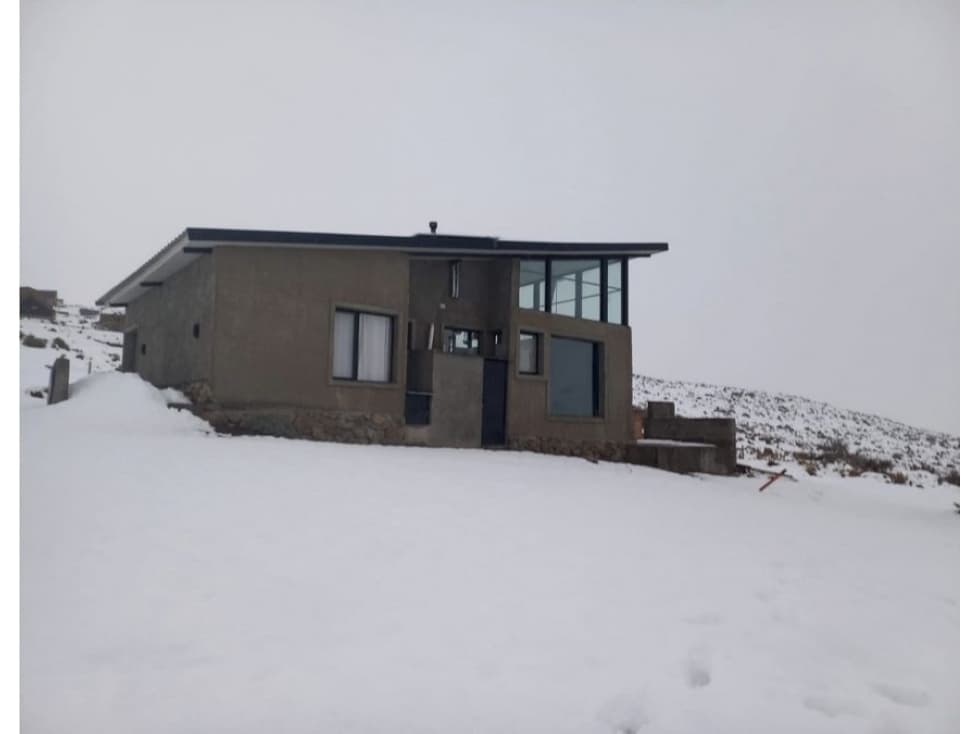 CABAÑA EN LOS MOLLES - 1