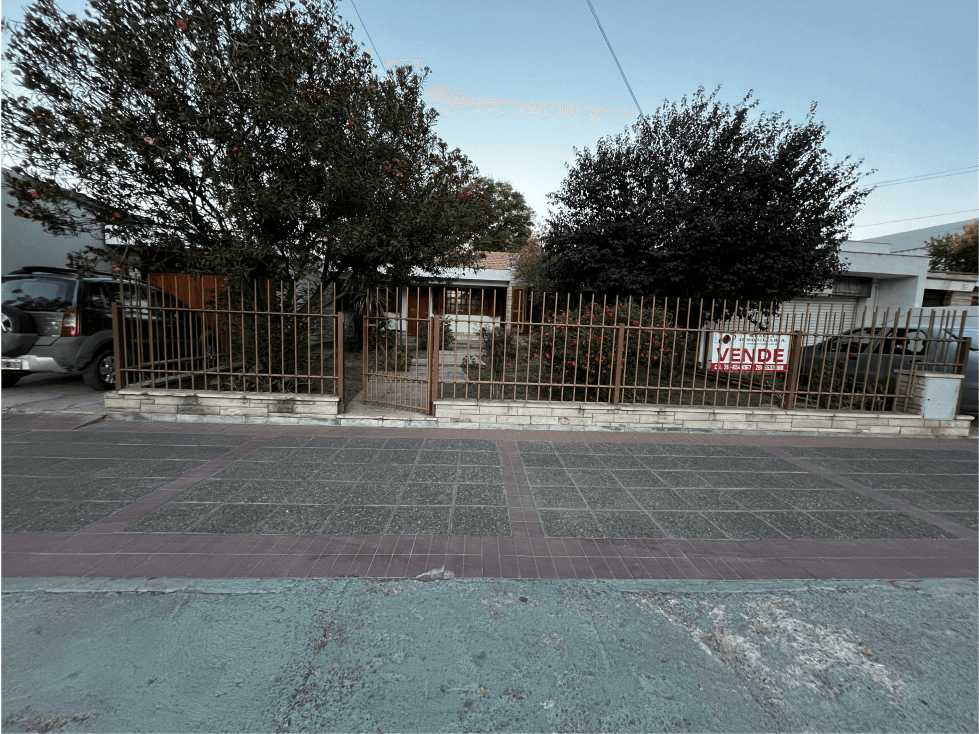 Propiedad en zona preferencial - 1