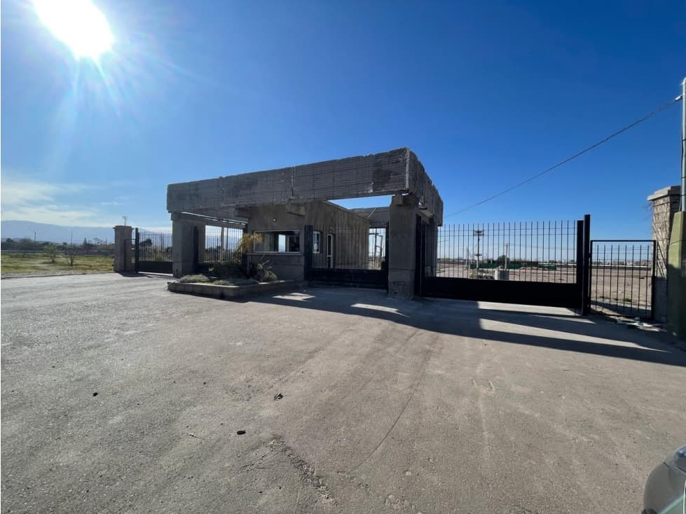 Terrenos en Barrio privado Pinar del sol IX - 1