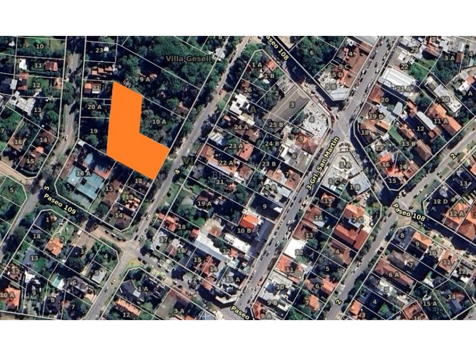 TERRENO MULTIFAMILIAR CON CASA. ZONA CENTRO DE VILLA GESELL - 1