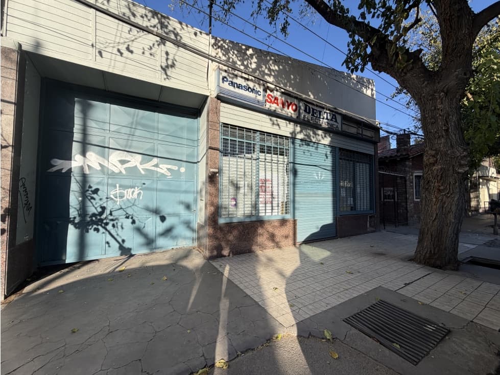 Venta de Galpón en Ciudad - 1