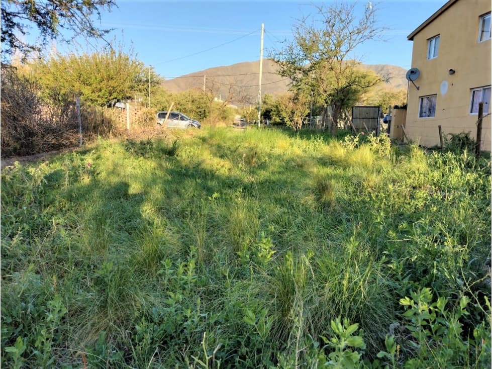 VENTA DE LOTE CON VISTAS EN BARRIO LAS GEMELAS- CAPILLA DEL MONTE - 1