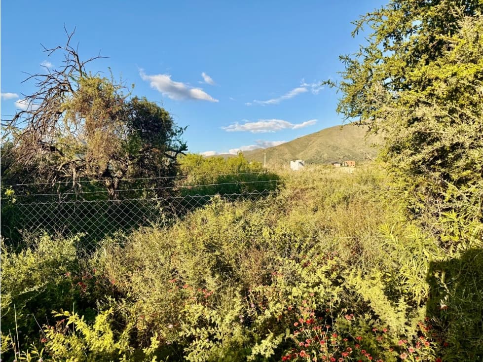 VENTA DE LOTE CON VISTAS EN B° LAS GEMELAS, CORDOBA - 1