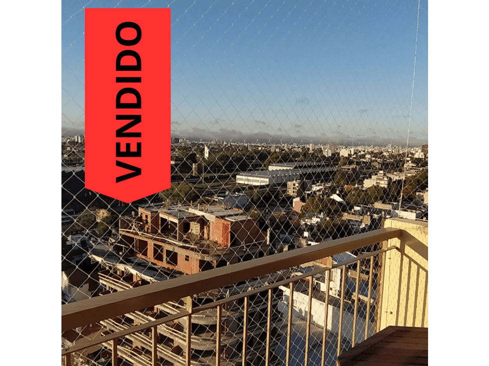 DEPARTAMENTO DE TRES AMBIENTES CON DEPENDENCIA EXCELENTE UBICACION - 1