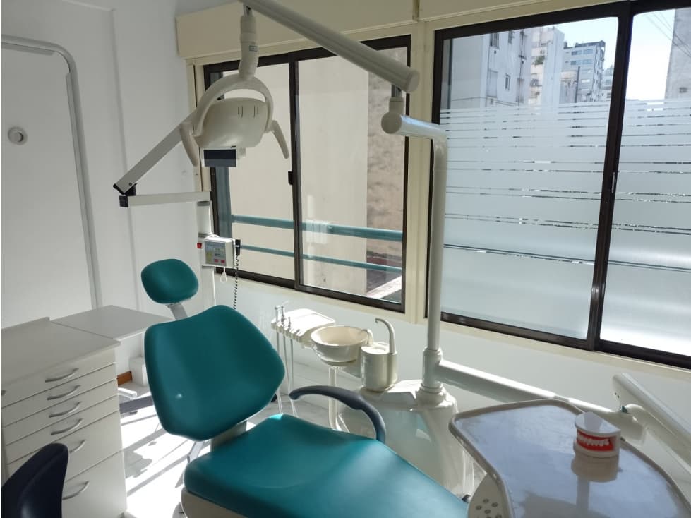 TRIBUNALES ALQUILER CONSULTORIO ODONTOLOGICO INSTALADO - 1