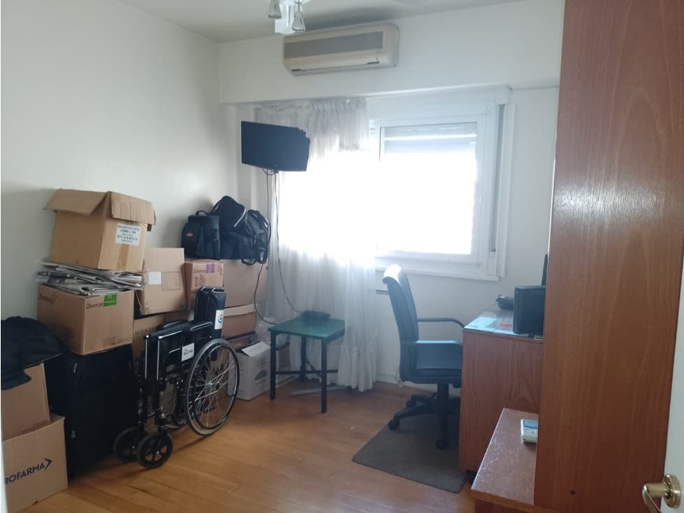 VENTA DEPTO. 3 AMB. SEMIPISO MORENO 1800 - 1