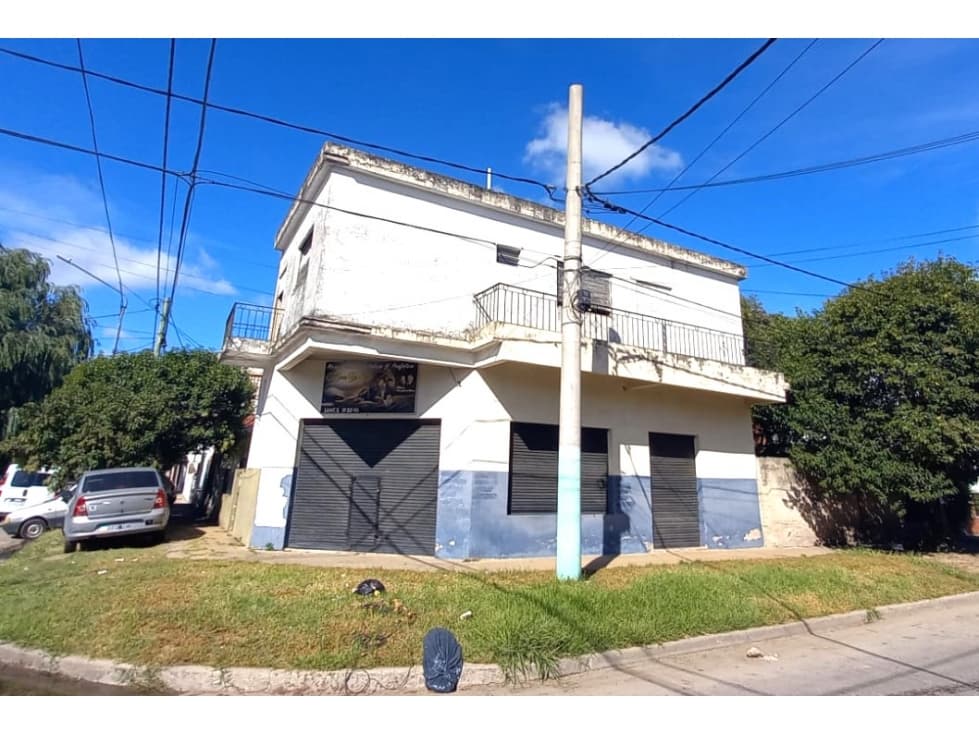 Venta esquina casa, local y departamento - 1