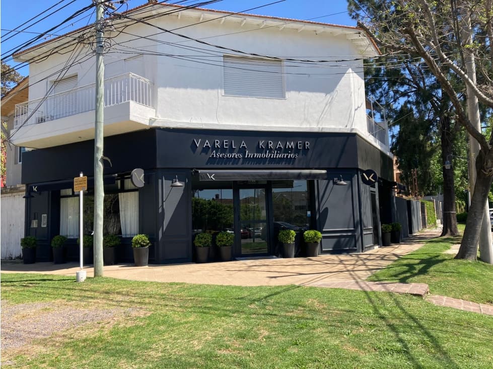 LOCAL VENTA LOMAS DE SAN ISIDRO - 1