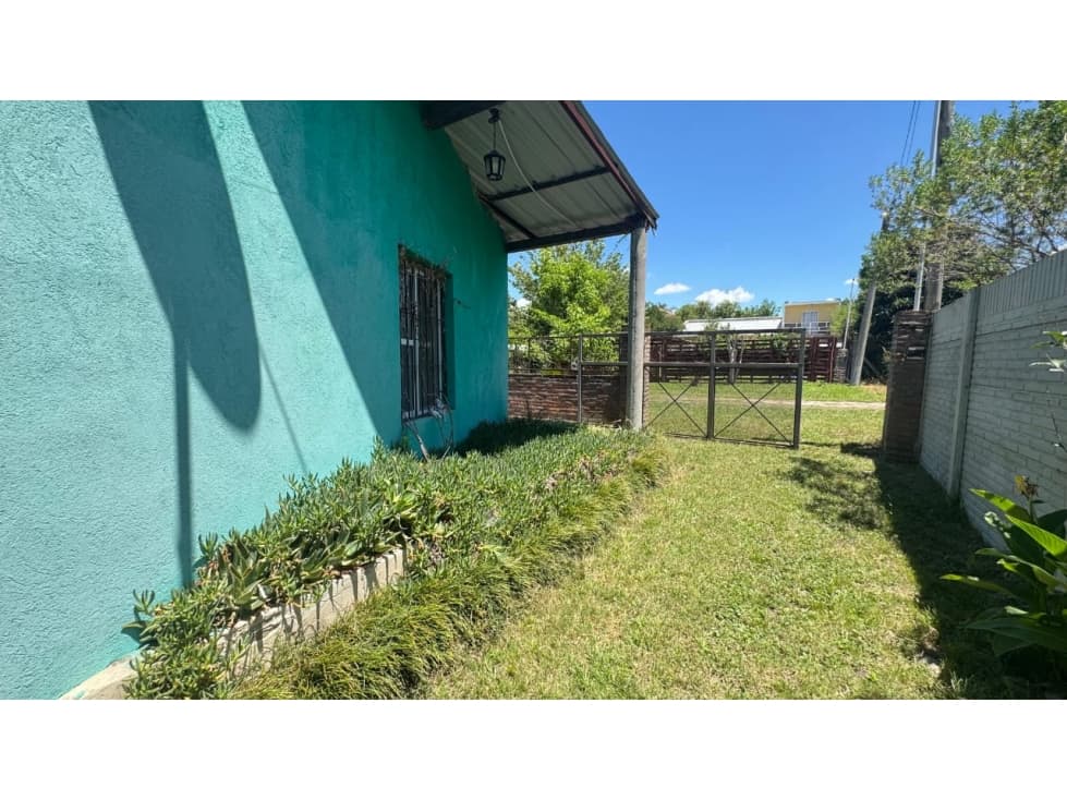 EXCELENTE OPORTUNIDAD: CASA DE FIN DE SEMANA EN HERMOSO TERRENO. - 1