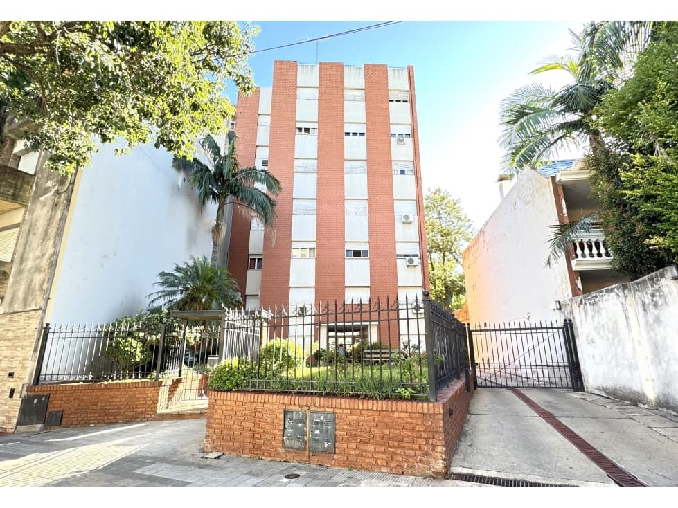 Venta de departamento en zona parque Urquiza. - 1