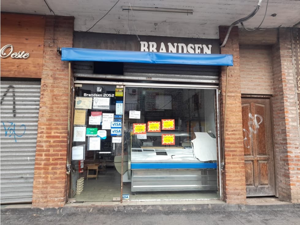 LOCAL COMERCIAL EN VENTA - 1
