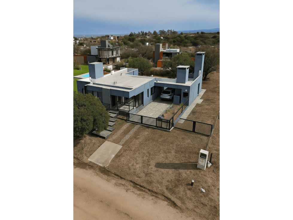 VENTA CHALET APTO CREDITO 3 DORMITORIOS B° KEOKEN TANTI - 1