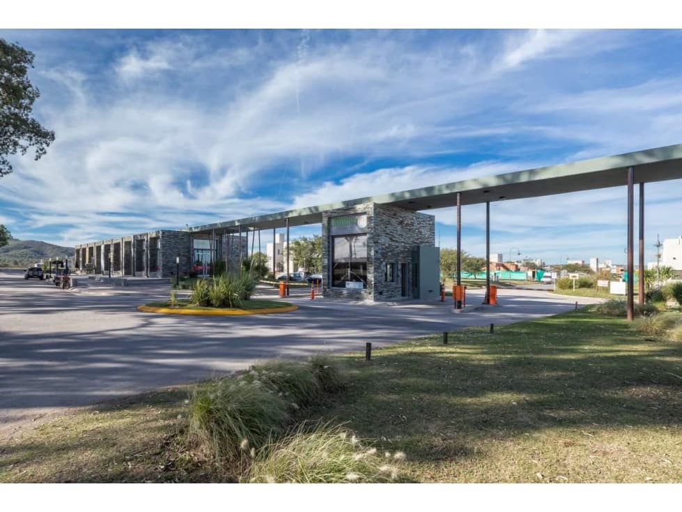 VENTA LOTE 456 M2 EN LAS CAÑITAS BARRIO PRIVADO - 1