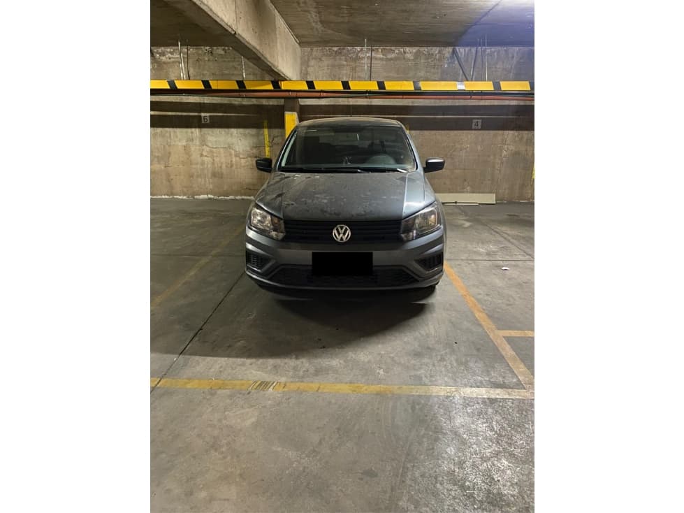 VENDE COCHERA - Ubicación sobre Calle SALTA 947- CIUDAD DE MENDOZA. - 1