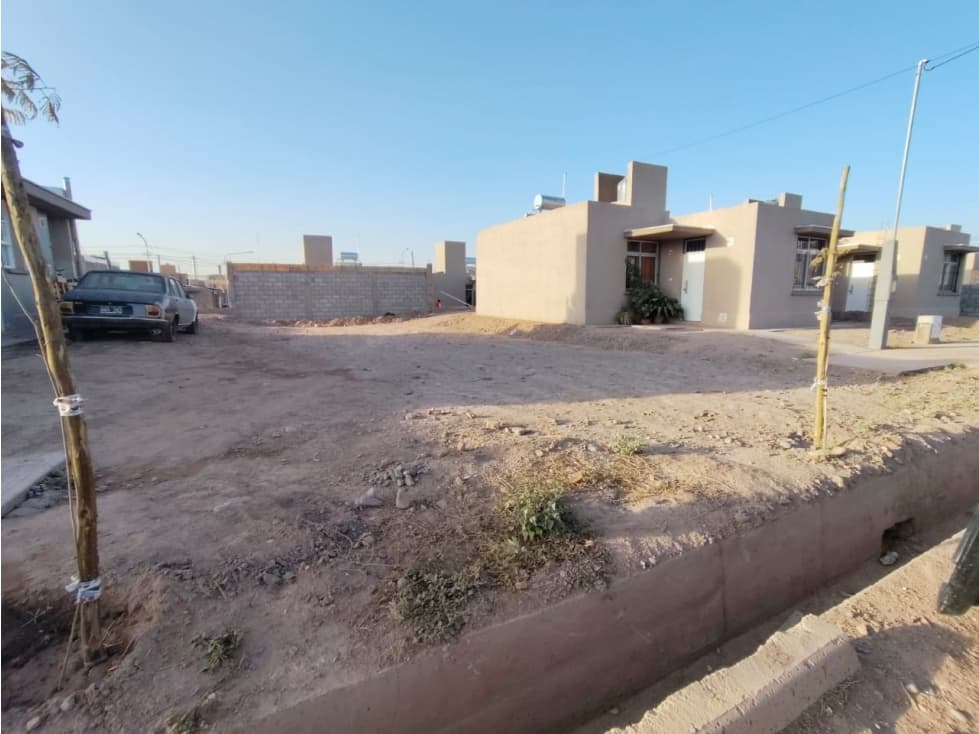 VENDE LOTE En Barrio Villa Los Olivos 1, Rodeo de la Cruz, Guaymallén - 1