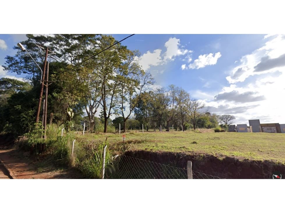 VENTA DE LOTES!! sobre Av. Jauretche a cuadras de Ruta 12 - 1