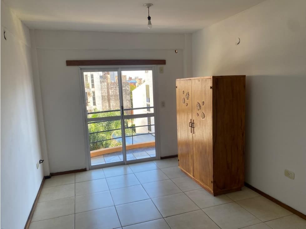 ALQUILO MONOAMBIENTE EN CENTRO DE POSADAS - 1