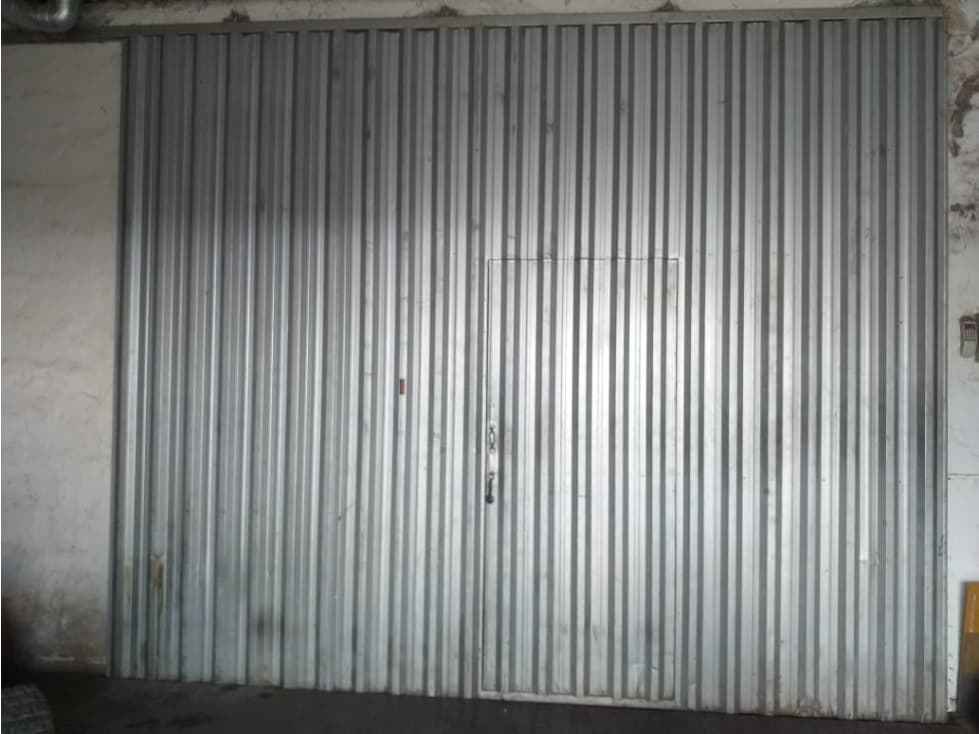 Alquilo galpon interno para deposito - 1