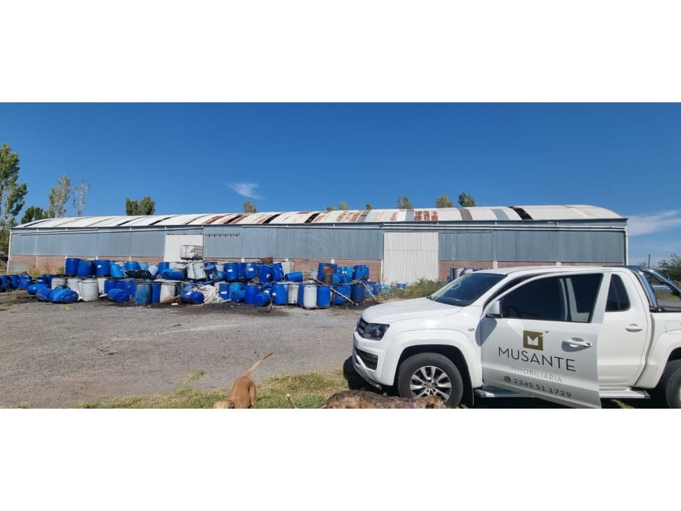 GALPÓN EN PARQUE INDUSTRIAL - 1