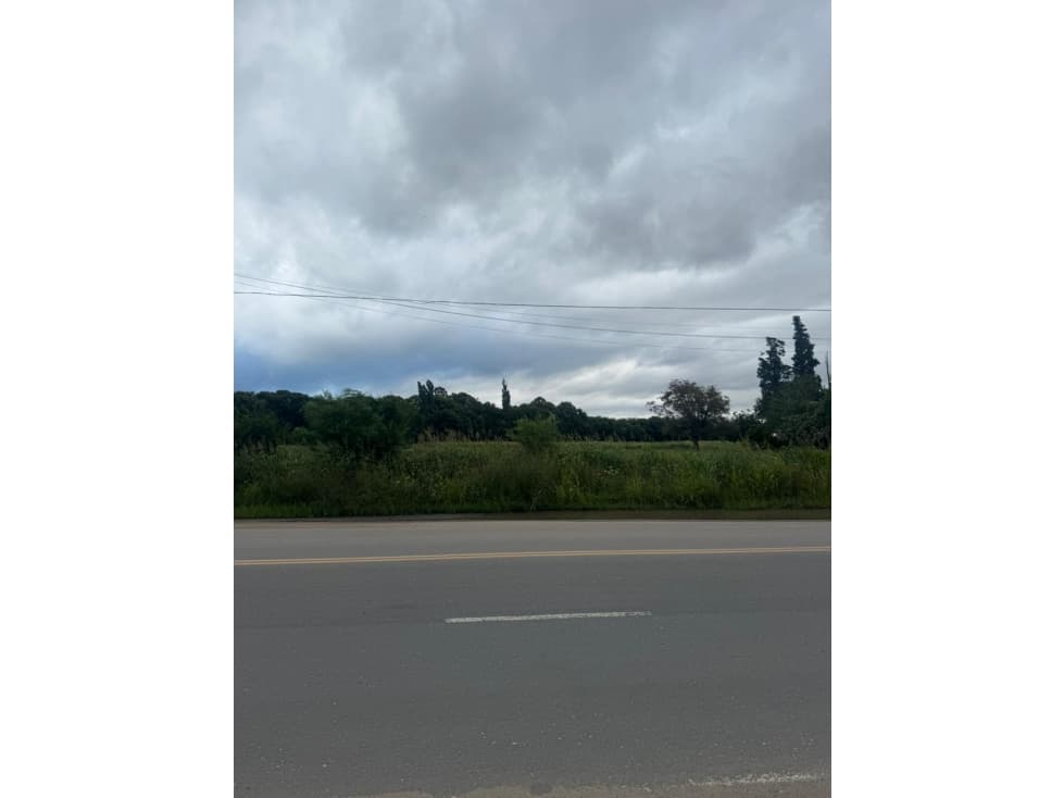 Últimos Lotes con Escritura sobre la Ruta-Villa Esquiu - 1