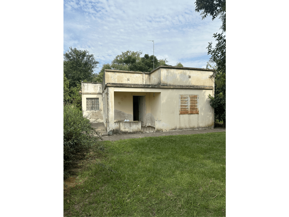 CASA A RECICLAR EN EL BARRIO LUNA!! - 1