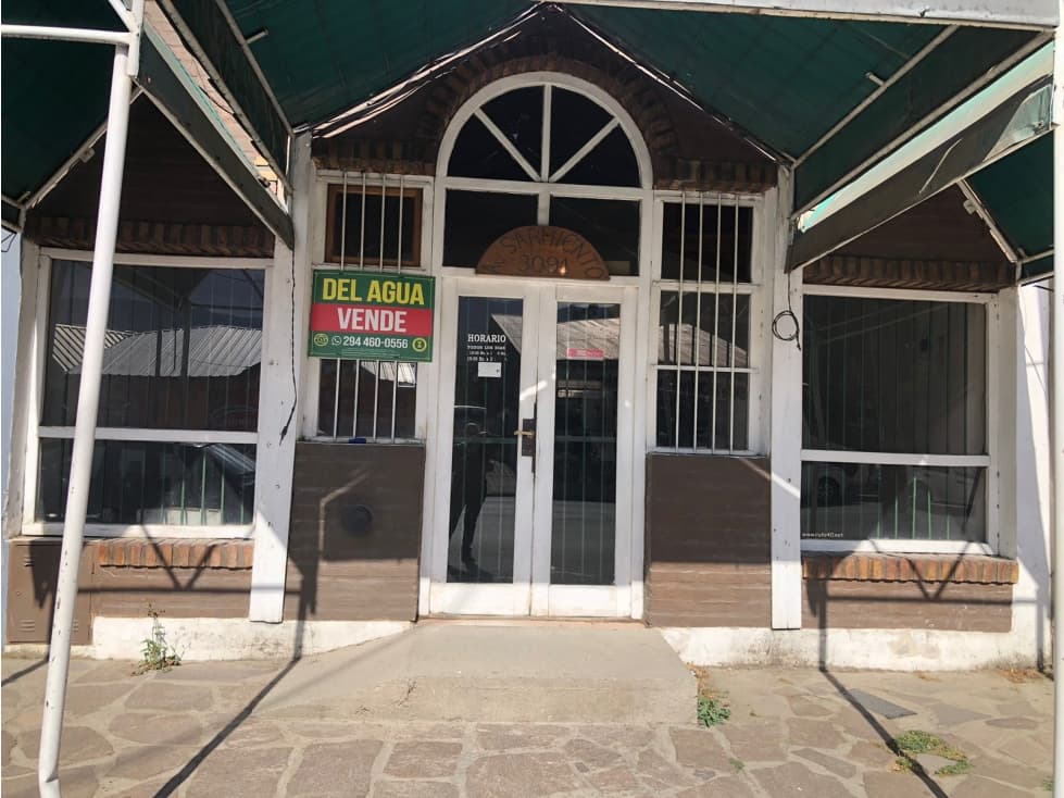 EN VENTA PROPIEDAD SOBRE AV SARMIENTO, EL BOLSÓN - 1