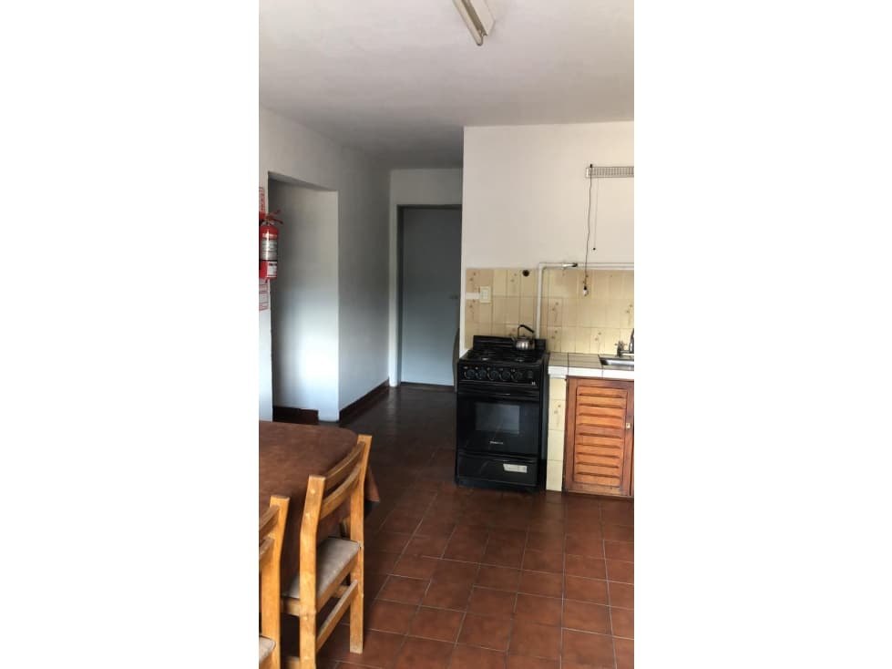 SE ALQUILAN 3 OFICINAS EN EL CENTRO DE EL BOLSÓN - 1