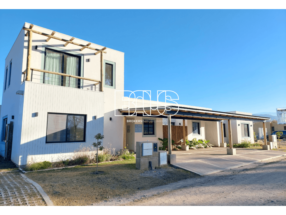 LA CERCANIA HOUSING - 1