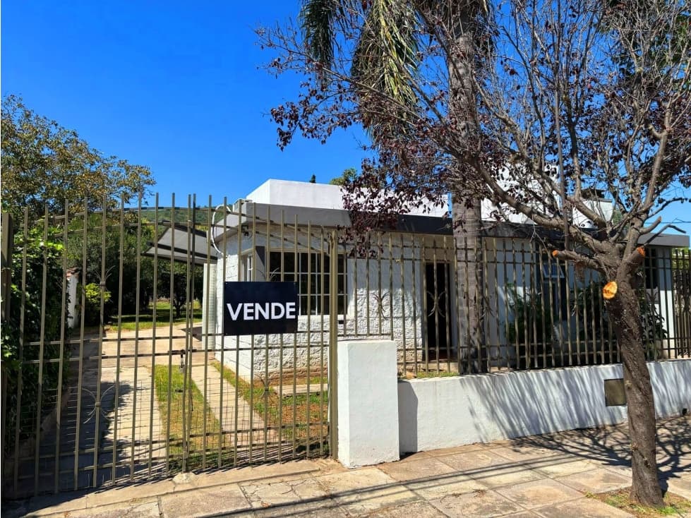 VENTA CASA MAS DEARTAMENTO EN VILLA CARLOS PAZ MIGUEL MUÑOZ - 1