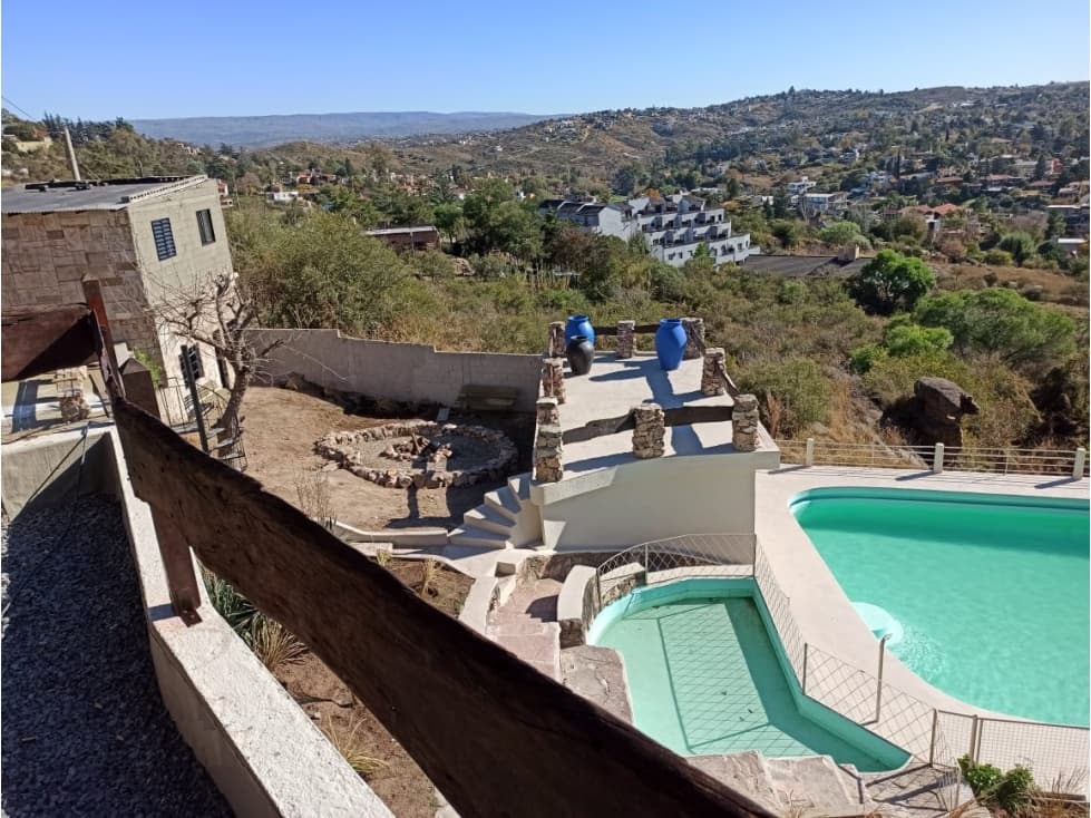 HOTEL A LA VENTA EN VILLA CARLOS PAZ - 1