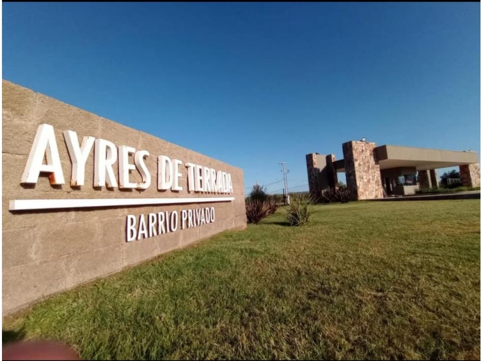 VENTA · Lote de 518 m² · B. Privado Ayres de Terrada · Luján - 1