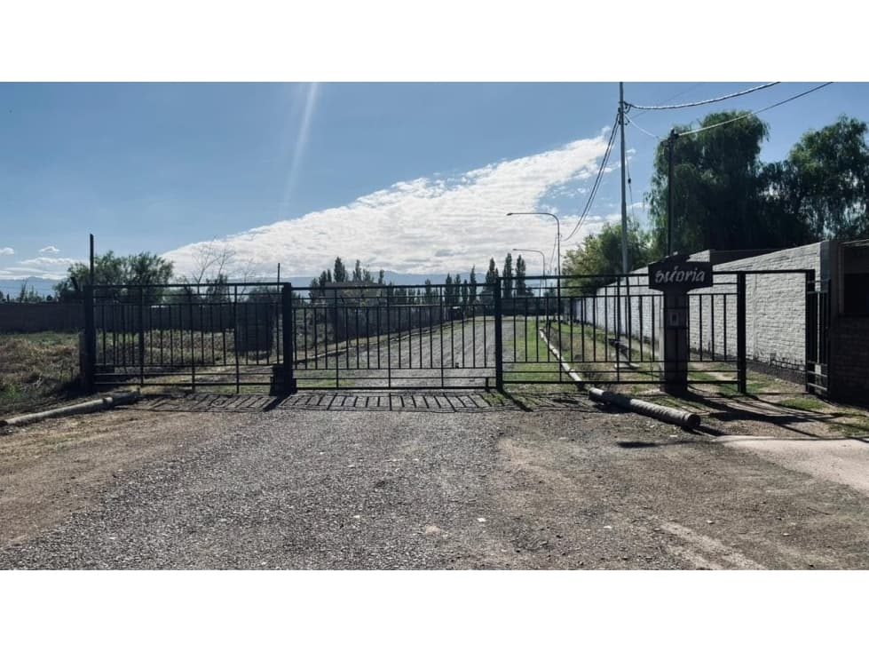 VENTA-LOTE -BARRIO CERRADO VICTORIA-CORRALITOS- GUAYMALLÉN - 1