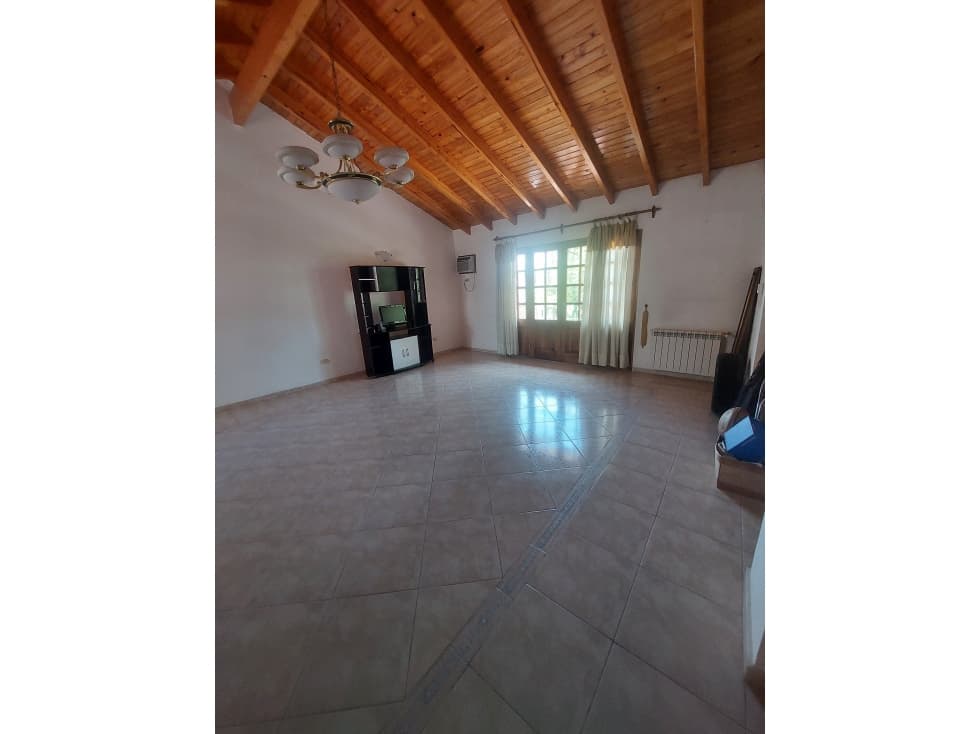 Departamento en Venta de 3 Dormitorios, Calle Evans, Luján de Cuyo - 1