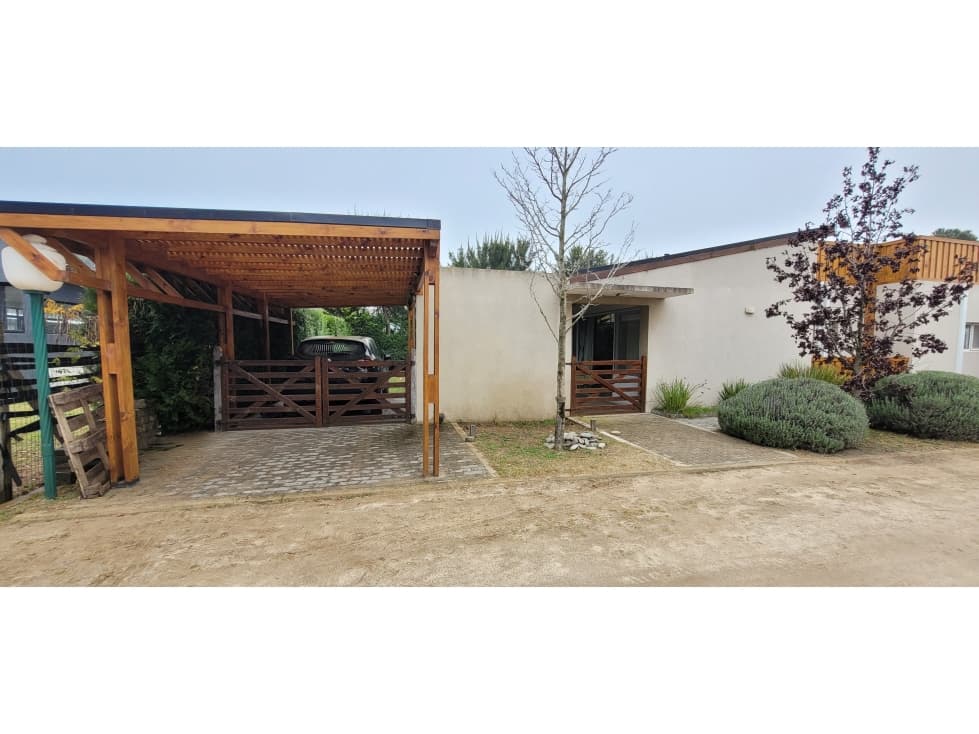 Vendo Casa en la costa, tomo depto en permuta..!!! CABA..!!! - 1