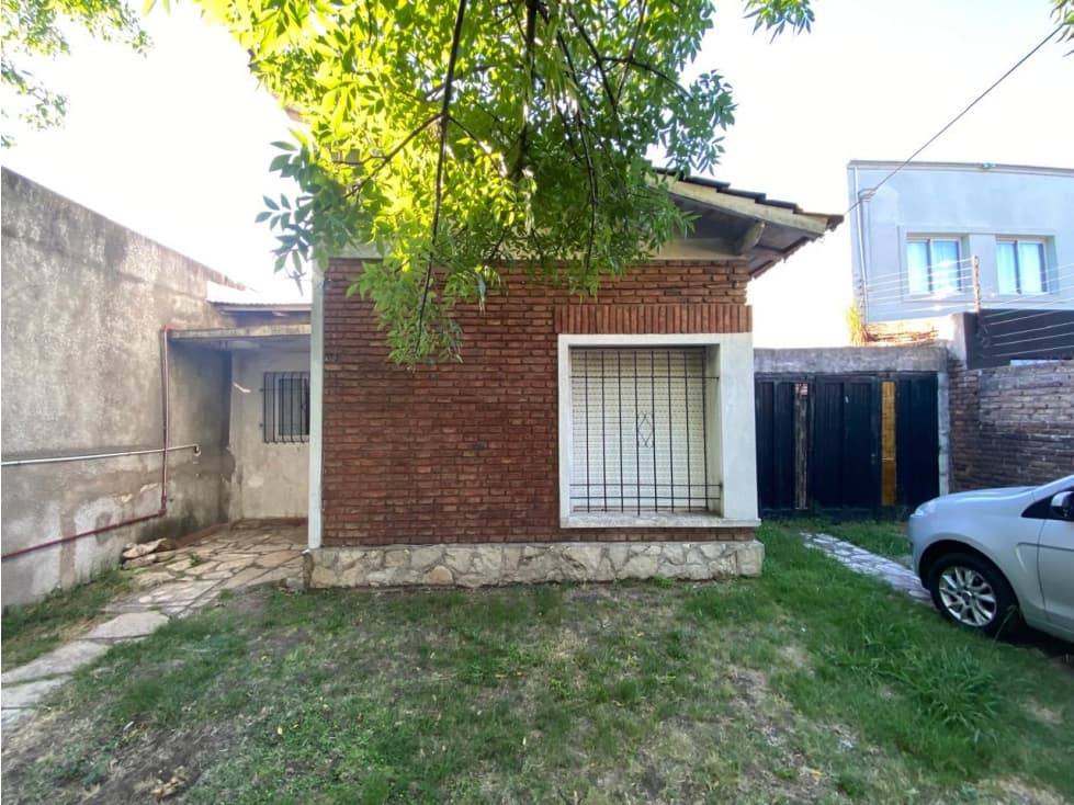 Casa en ALQUILER, Laprida al 1400 Ituzaingó Norte - 1