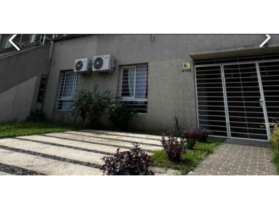 PH EN VENTA EN CASTELAR SUR!! - 1
