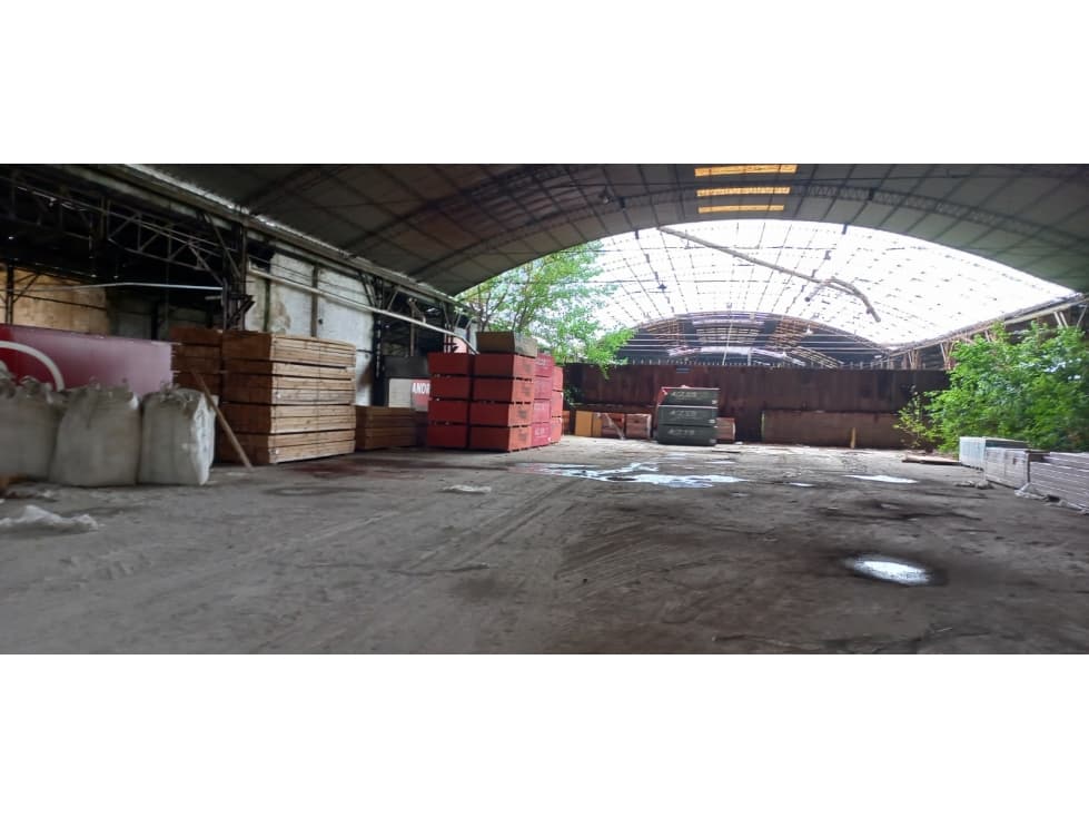 GALPONES EN ALQUILER - 1