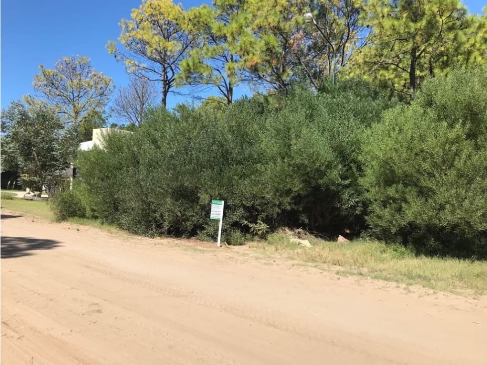 ¡¡Lote en zona norte a metros del mar!! - 1