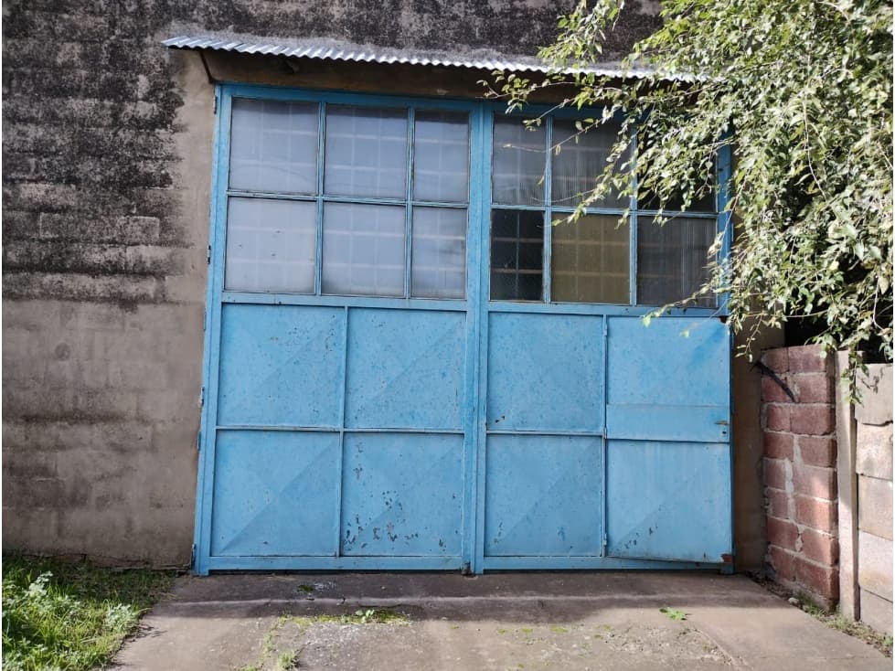 Venta de galpón barrio Alberdi - 1