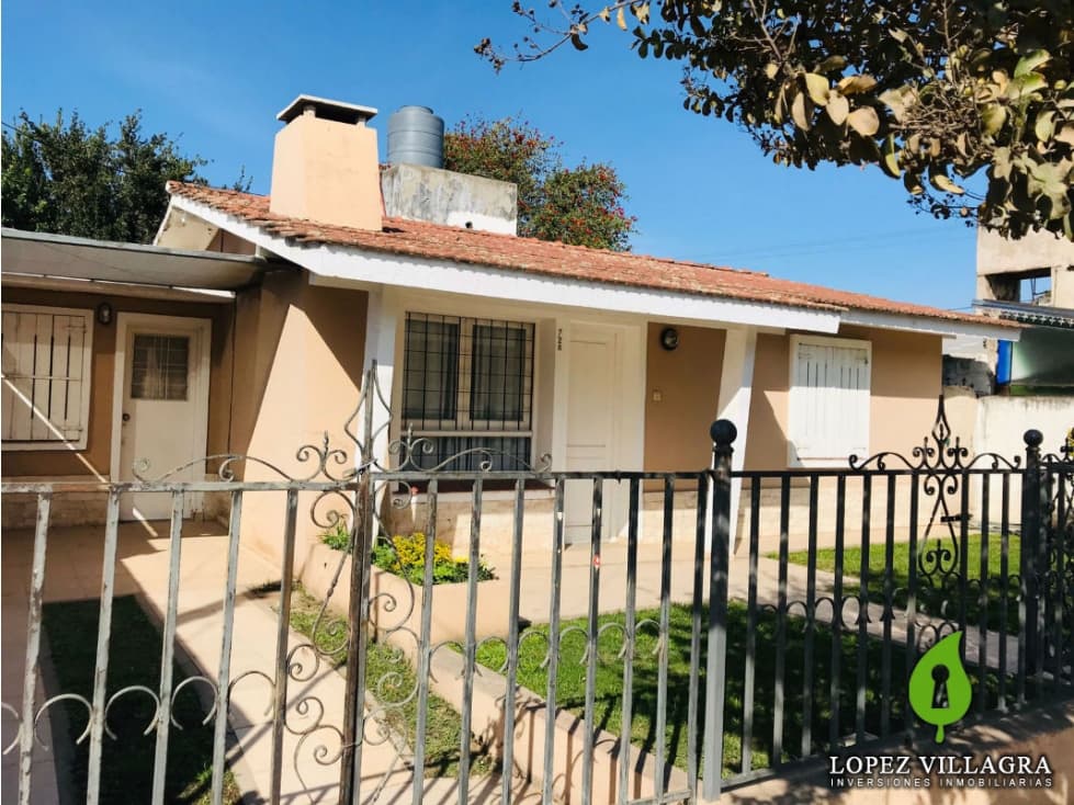 Casa en Venta de 3 Dor. | 6 Amb. Villa Allende Centro - 1