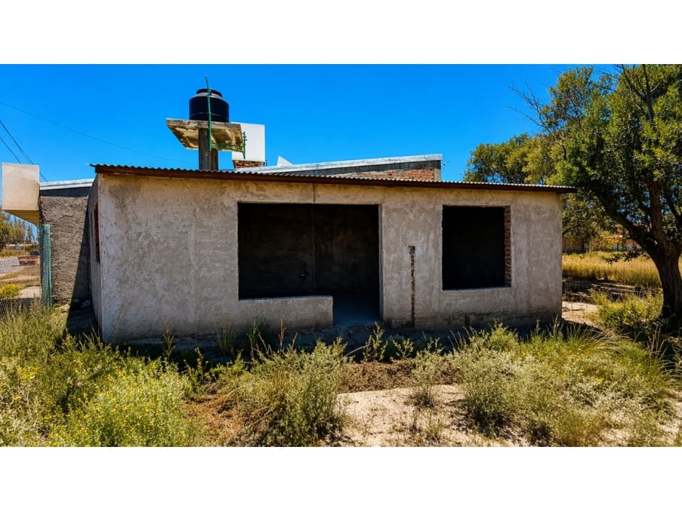 Terreno en venta con construcción sobre Av. Roca 2500 - 1