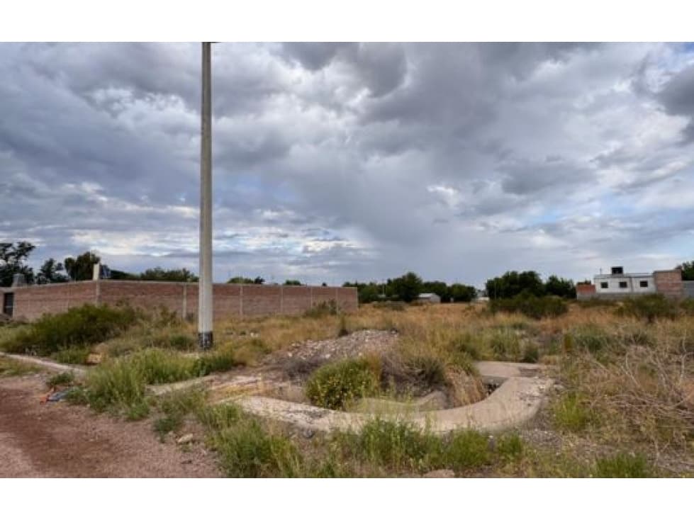 TERRENO EN VENTA Calle Chaco y Prolongación Coronel Plaza - 1