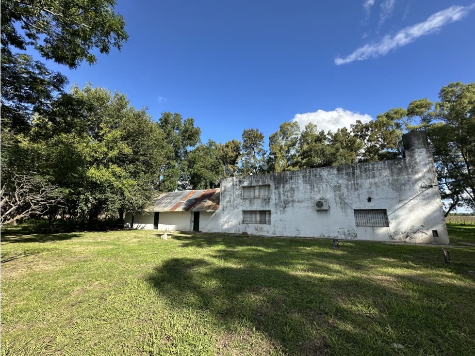 CAMPO EN LA CHOZA VENTA LUJÁN / LAS HERAS - 1