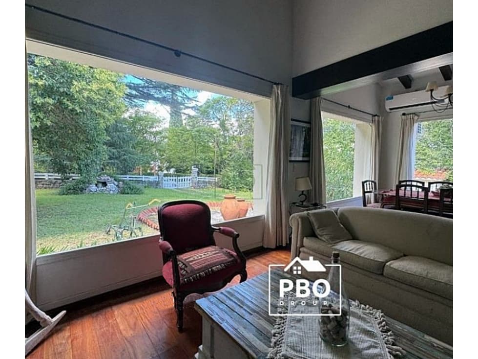 CASA GRANDE CORDOBA VENTA PREMIUM 5 DORM. PILETA QUINCHO - 1