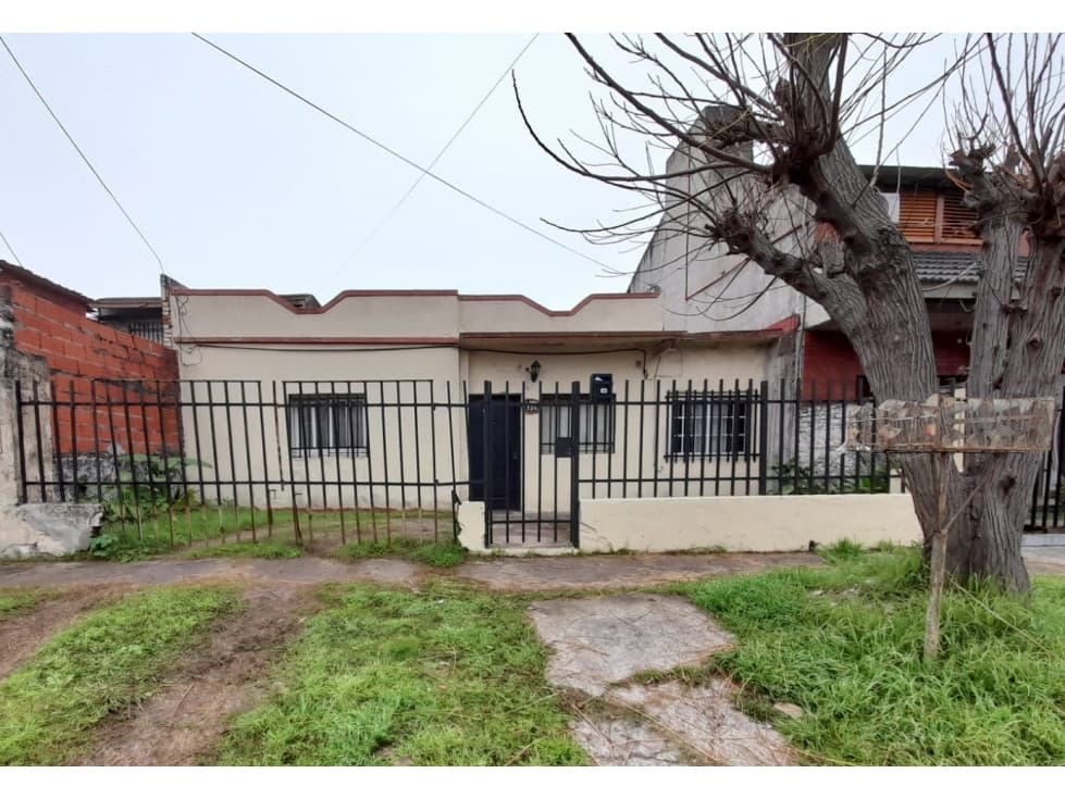 CASA AMERICANA EN VENTA. VILLA TESEI - 1