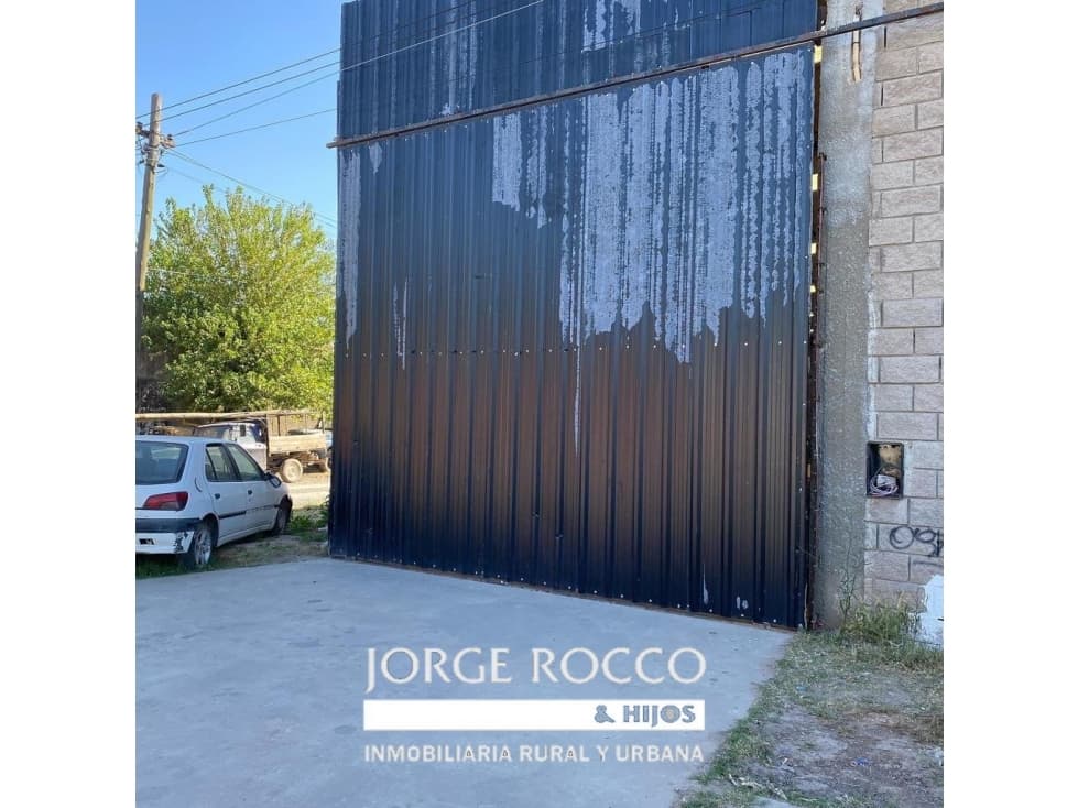 Galpón de 240 m2 sobre ruta 210 -Brandsen - - 1