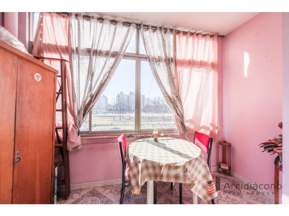 DEPARTAMENTO 2 AMBIENTES EN VENTA. BARRIO SAMORE. AV. CASTAÑARES 4501 - 1