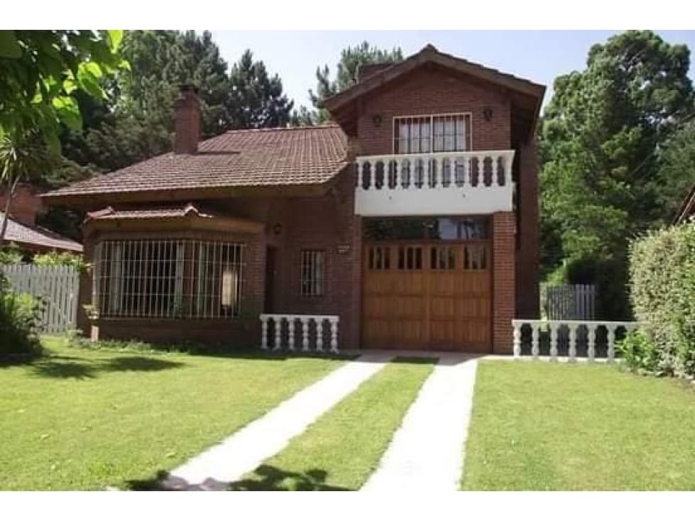 HERMOSA CASA EN VALERIA DEL MAR - 1