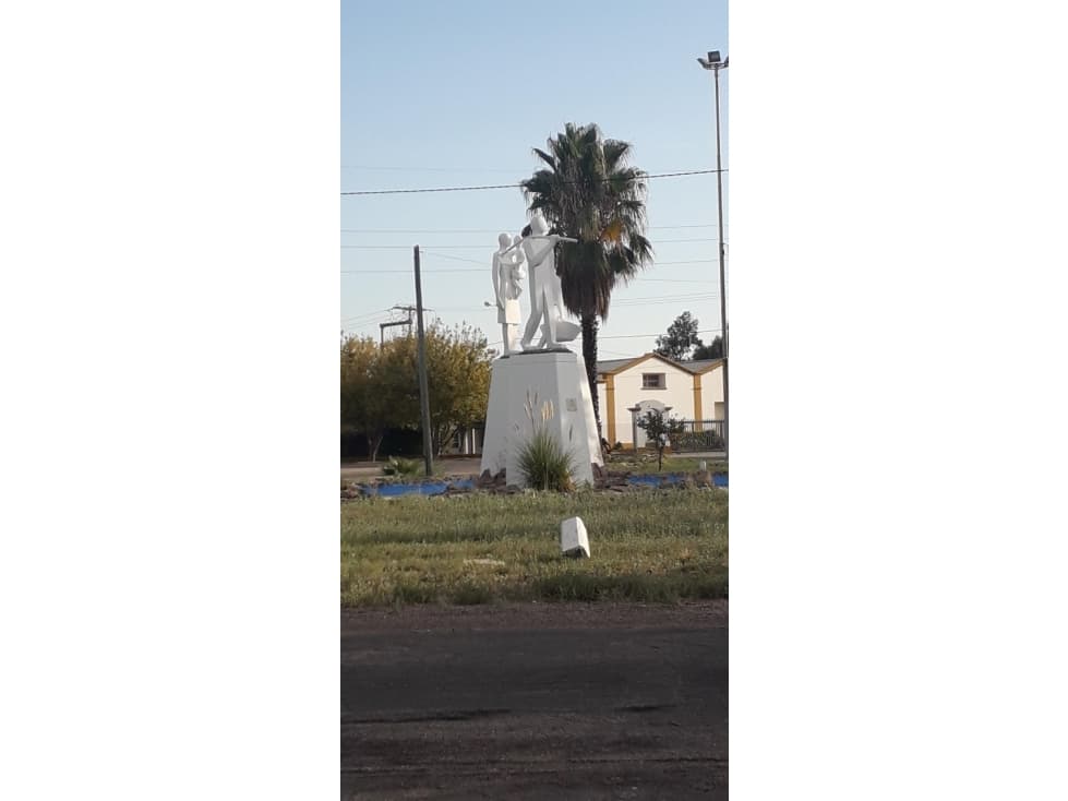 VENDO TERRENO INMACULADO EN CRUCE RUTA 160 Y 165 SAN RAFAEL - 1